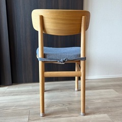 無印良品 ラウンドチェア・オーク材の画像