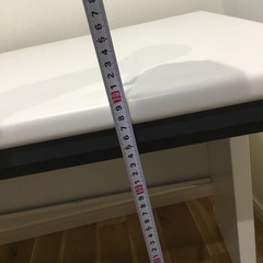 パソコン・勉強デスクの画像