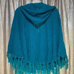 フード付きポンチョの画像