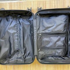 【リユースショップスパークル】スーツケース　No.115　キャリーバッグ　グレー　ダイヤル錠付き　キャリーケース　配送可能♪の画像