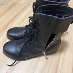 安全ブーツ　一度使用　の画像