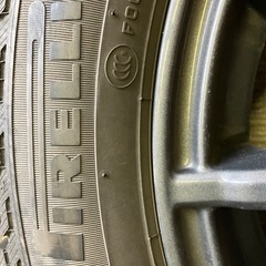 スタッドレスタイヤ4本セットの画像