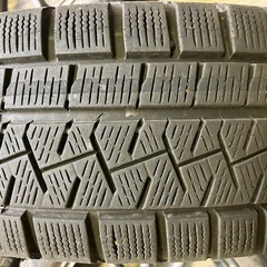 スタッドレスタイヤ4本セットの画像