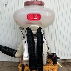 丸山　背負い式動力散布機 26L 大型　エンジンブロアー 噴霧器 散布機　農薬　散布　動噴 MDJ60G-26 ブロアー宮崎の画像