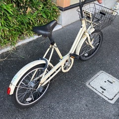 問い合わせ殺到で一旦受付終了いたします。。BRIDGESTONE21inch3段変速付き自転車（非電動）の画像