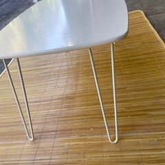 【リユースショップスパークル】折りたたみテーブル　No.116　ホワイト　DTN-6040WH　コンパクトタイプ！　ローテーブル　配送可能♪の画像