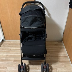 Aprica ベビーカー　の画像