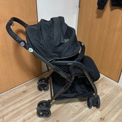 Aprica ベビーカー　の画像