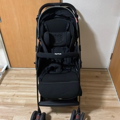 Aprica ベビーカー　の画像