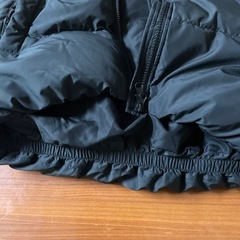 GU 子供用ベスト サイズ130黒の画像