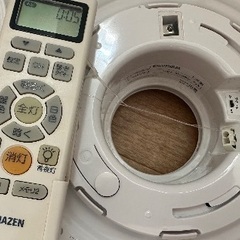 🟨 LEDシーリングライト番号19 YAMAZEN 2013年製【多機能】の画像