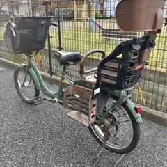 子供乗せ自転車　非電動自転車　チャイルドシート付き　の画像