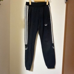 adidas ブラック セットアップ XSの画像