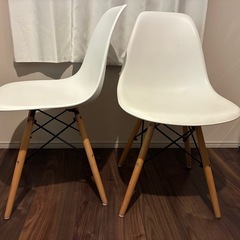 ダイニングチェア4脚セット　イームズの画像