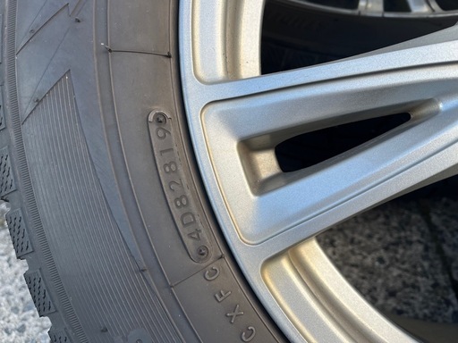 本日24時まで スタッドレスタイヤ 225/60R17 TOYO/TRANPATH TX 19年製 スタッドレス バリ山 4本 トーヨ