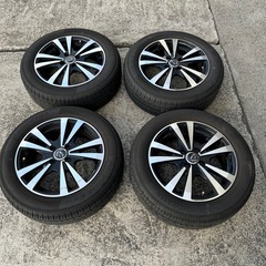 サマータイヤ
の画像