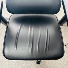 💺【エルゴヒューマン ベーシック レザー デスクチェア ブラック】 2②の画像