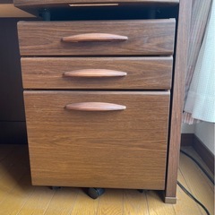 コイズミ　学習机　机　ライティングデスク　勉強机　折りたたみの画像