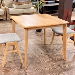 A1740🌟配送♻️設置🉑‼️ニトリ　3点セットダイニングテーブル　2脚🌟　の画像