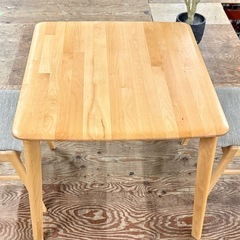 A1740🌟配送♻️設置🉑‼️ニトリ　3点セットダイニングテーブル　2脚🌟　の画像