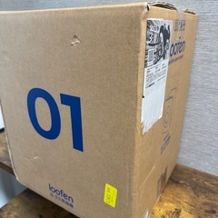 loofenの日本限定カラー（スモーキーグレー）新品未使用です　値段交渉も受け付けていますの画像