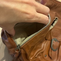 ショルダーバッグの画像