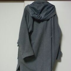 グレー レディース フード付き ダッフルコート （Lサイズ）お譲りします。の画像