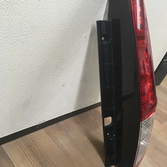  トヨタ  ルーミー右側テールランプ❗️の画像