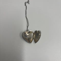 ネックレスの画像