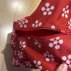 大きな手提げバッグの画像