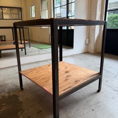 アイアンテーブル・天板アンティーク木材【正方形小】の画像