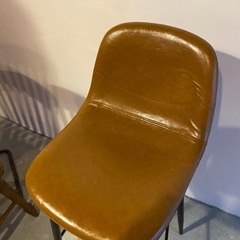 カウンターチェア4脚　ハワードバーチェア　キャメルの画像