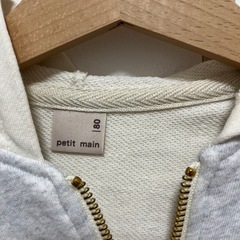 petit mainパーカー
の画像