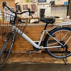 【前後タイヤ・チューブ新品！マウンテンタイヤ】 LEDオートライト　6段変速　26インチ自転車　マットライトグレーの画像