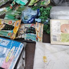 家庭菜園　資材　マルチ　トンネル支柱等　いろいろ　まとめて　農園　の画像
