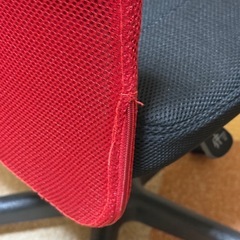 オフィスチェア / メッシュチェア / レッド×ブラック / 椅子 の画像