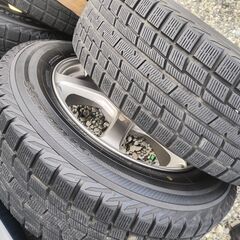 冬への備え！スタッドレスタイヤ アルファードなどに 205/65R16 YOKOHAMA アルミホイール美品　冬タイヤの画像