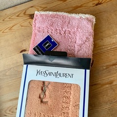 【新品未使用】バスマット　イヴ・サンローランの画像