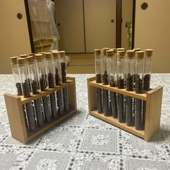 試験管12本、キャップ、試験管立てセットの画像