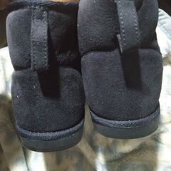 CLOSSHI（クロッシー）レディースボアショートブーツの画像