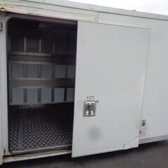 トラックコンテナ 箱 3150x1850x2180 横扉付 鍵付 アルミバン 冷凍冷蔵 保冷 倉庫 物置 ガレージ コンテナハウス 愛媛よりの画像