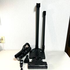 ヤマダ電機 掃除機 コードレス スティック クリーナー 美品 2023年製 Yselect YC-S50J バッテリー 新品同等 充電式 ブラック スタンド付き 動作確認済み 簡易 清掃済み YAMADA オリジナル mの画像