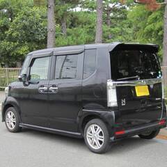 車検２年付き　N-BOXカスタム　純正フルエアロ　大型ハイトワゴン　広い　パワスラ　地デジＴＶ　Bカメラの画像