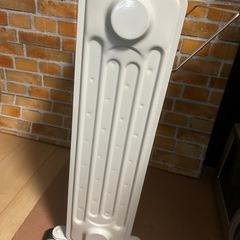 🎀Kaz（カズ）オイルヒーター🎀❤️あったかぽかぽか❤️乾燥に強い❗️⭐️動作確認済み⭐️の画像