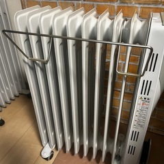 🎀Kaz（カズ）オイルヒーター🎀❤️あったかぽかぽか❤️乾燥に強い❗️⭐️動作確認済み⭐️の画像