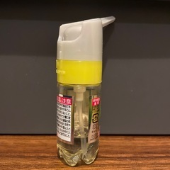 アース ブラックキャップ 8個、フマキラー ゴキブリワンプッシュPROの画像