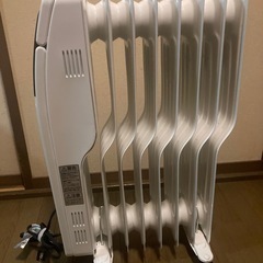 アイリスオーヤマ オイルヒーターの画像