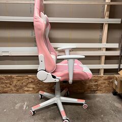 A8292 【美品】ピンクのゲーミングチェア🎀女子にも人気！の画像