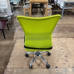 A1750🌟激安‼️オフィス椅子🌟の画像