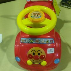 ジャングル×2和泉大型良品館　乗用玩具　アンパンマン　車　　【R215】の画像